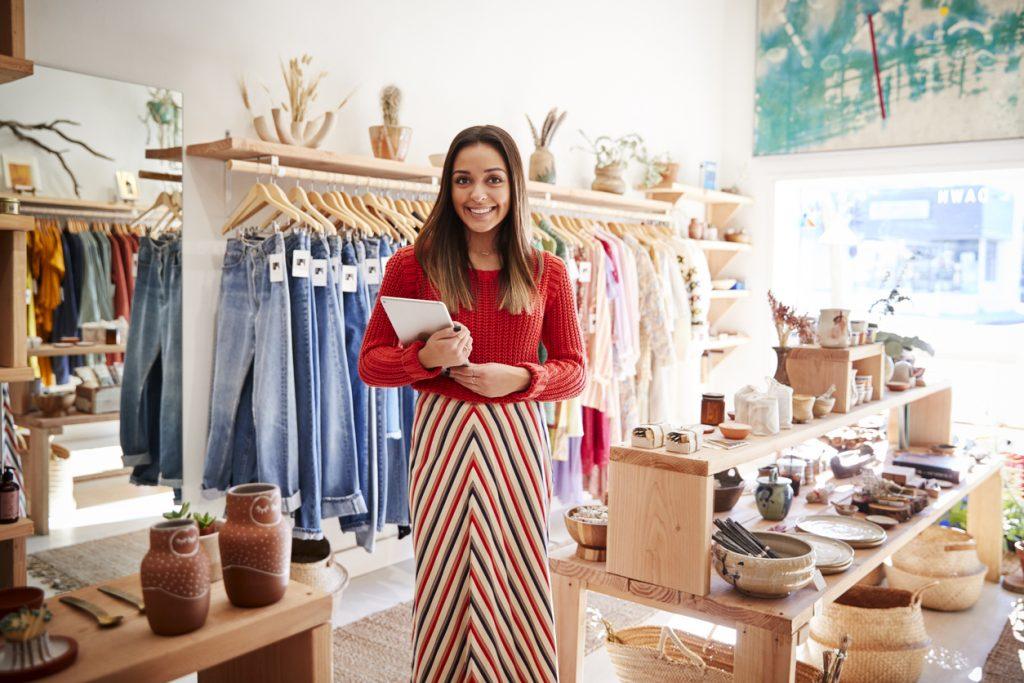 How to Start a Clothing Business and be Successful